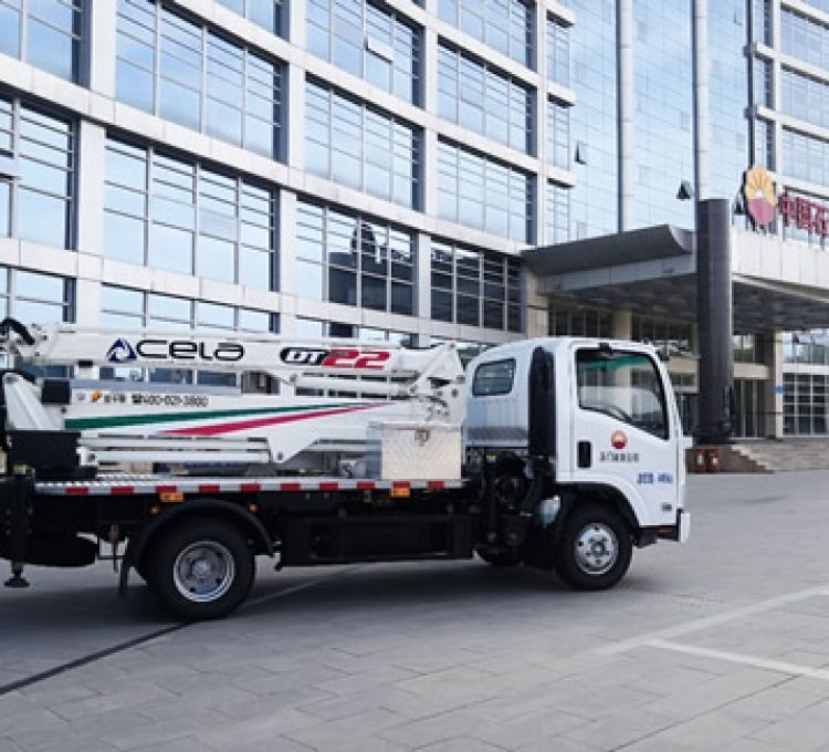 車(chē)載式高空作業(yè)平臺(tái)廠家怎么選？高空作業(yè)車(chē)采購(gòu)?fù)扑]：亞卡黎實(shí)業(yè)，為您一站式服務(wù)